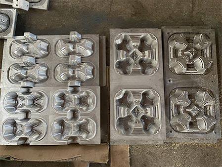 Coffee cup carrier forming molds